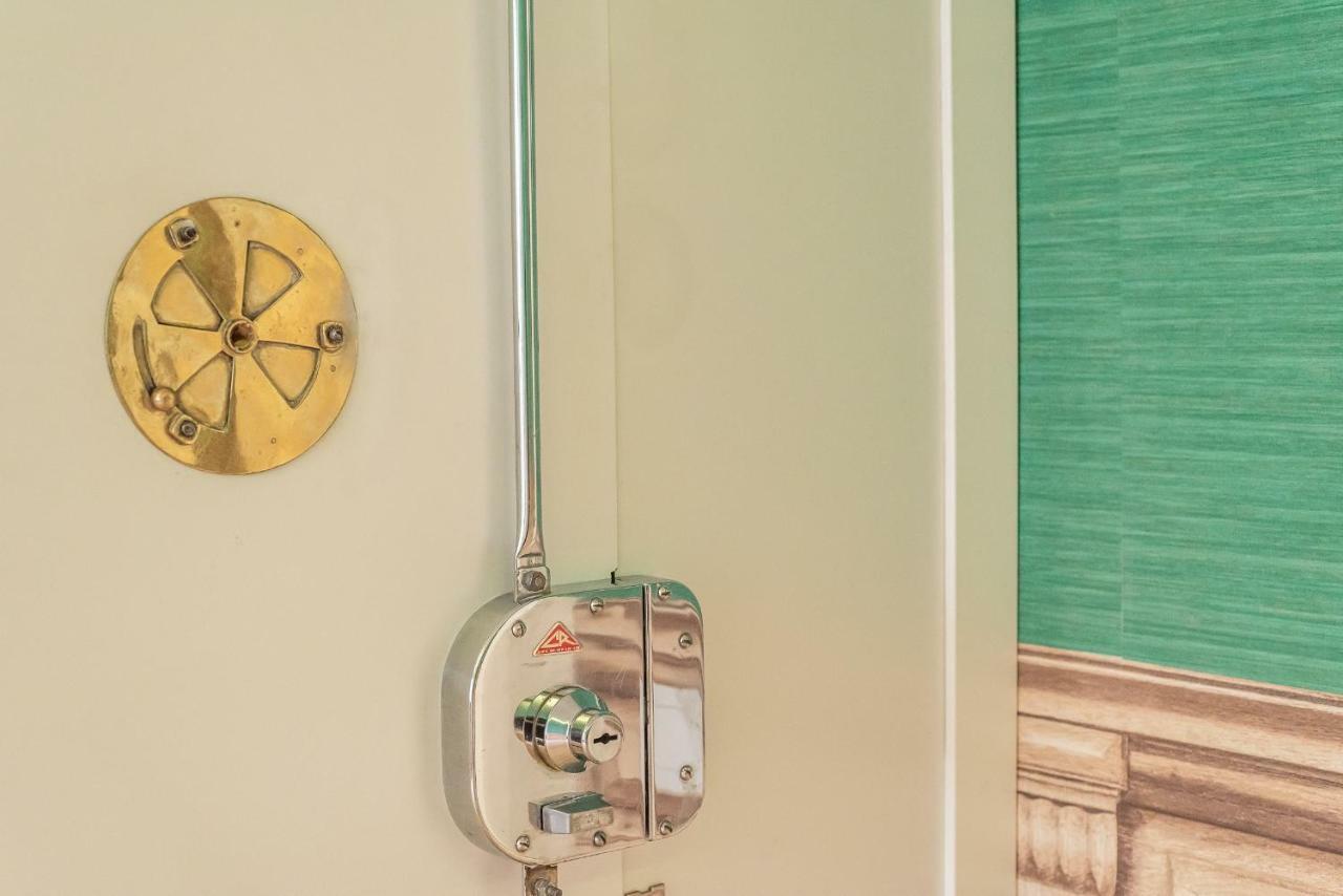 Bnbholder Group Luxury Sol Madrid Esterno foto